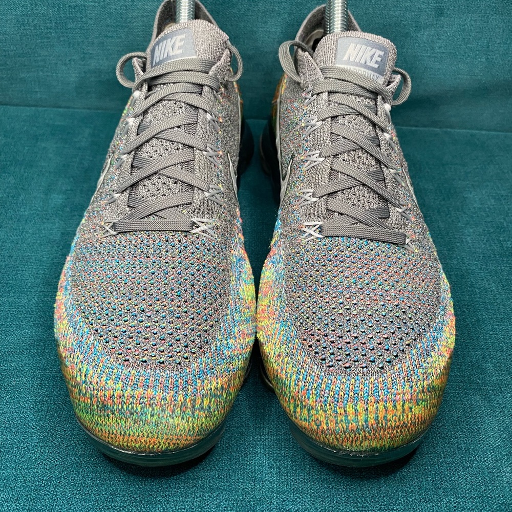 Nike Air Vapormax Flyknit KALEIDOSCOPE Size 8.5 Women's - Picture 5 of 8